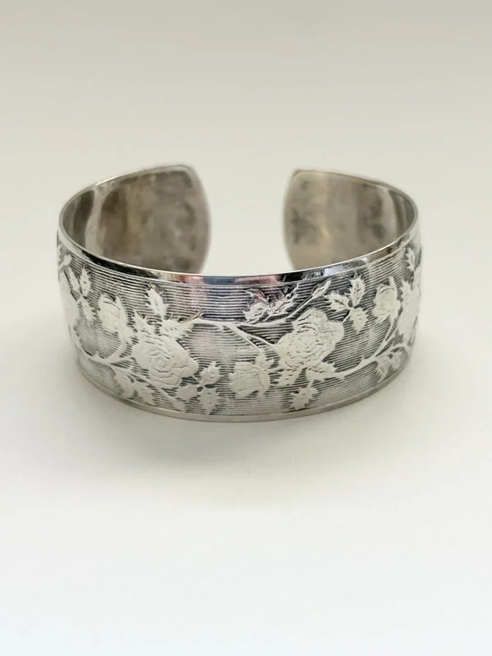 Vintage Sterling Silver Floral Cuff Bracelet - Picture 3 of 10